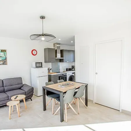 펜션 Le Vaisseau Maison Avec Piscine/parking/wifi/plages 5kms 레 마트